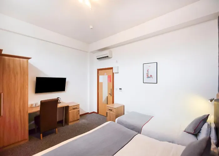 Arinza Hotel, London Ilford