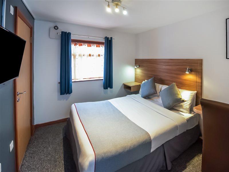Hotel Arinza Hotel, London 3*