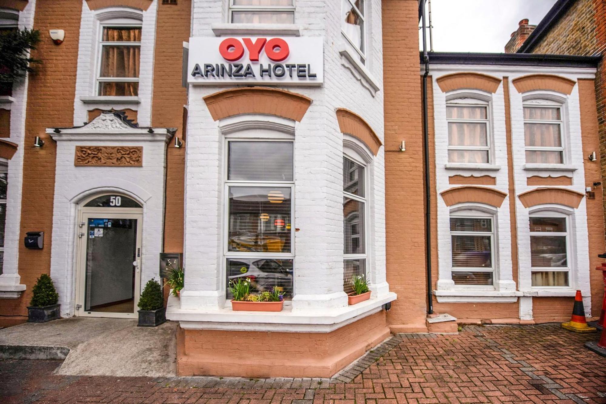 Arinza Hotel, London Ilford