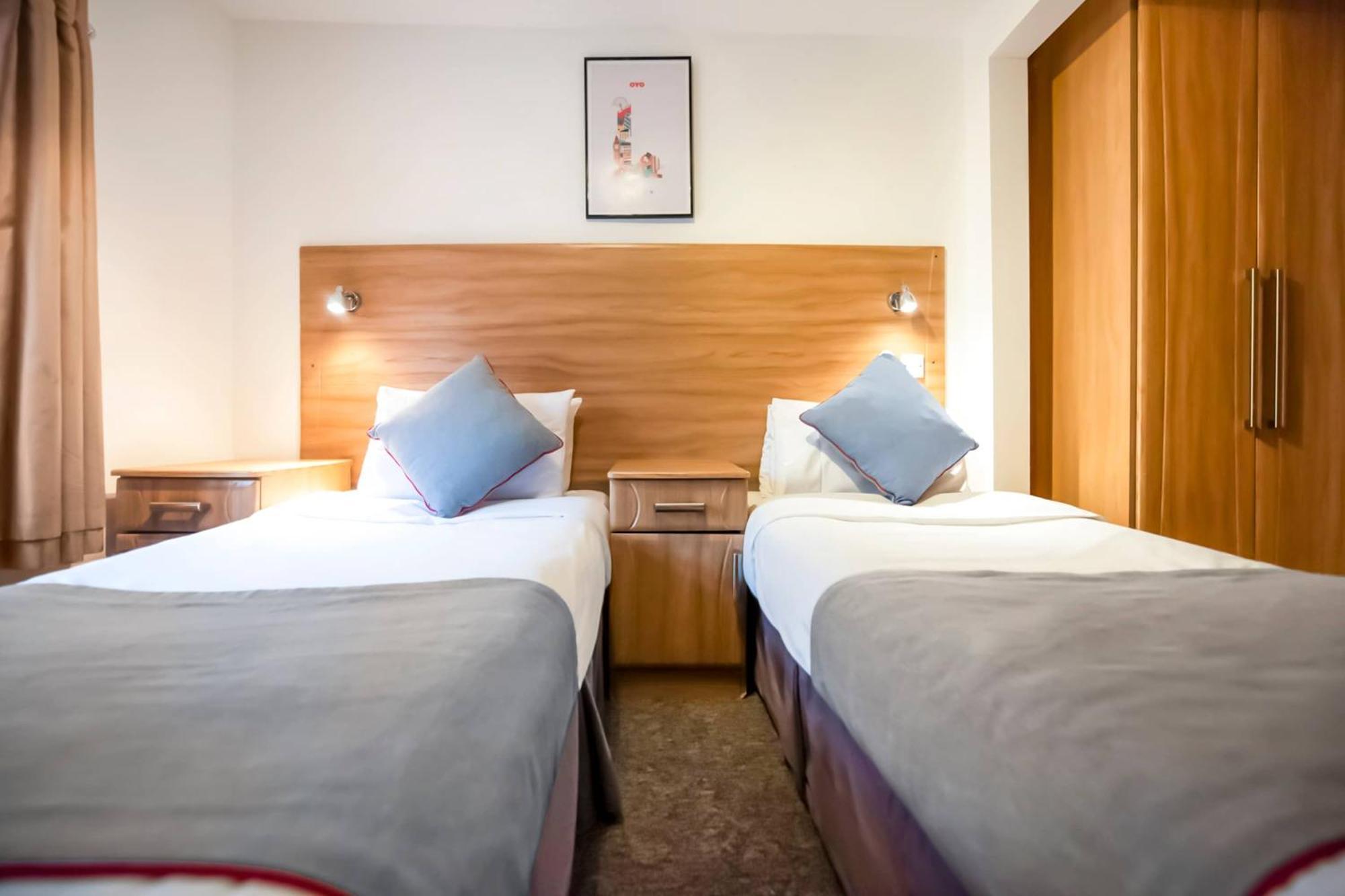 Arinza Hotel, London 3*