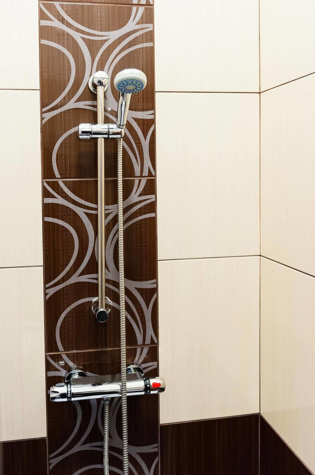 Arinza Hotel, London Ilford